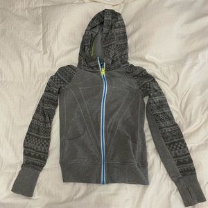 Ivivva Sweatshirt